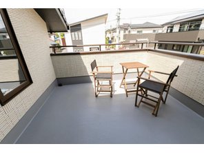 休日はバルコニーに出て、朝食やランチが気兼ねなく出来るのも戸建ての魅力です！